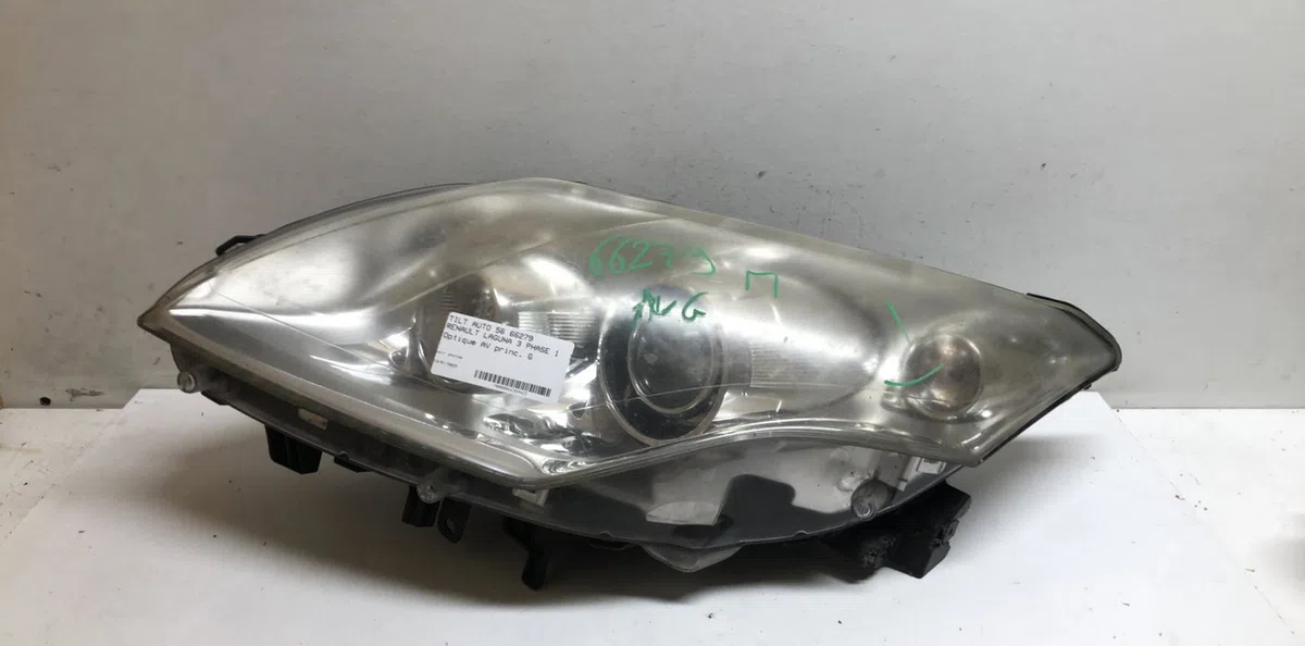 Phare gauche Renault LAGUNA III (BT0-1) 1.5 dci (bt00, bt0a, bt0t, bt1j) (2007-2015) 5 portes occasion