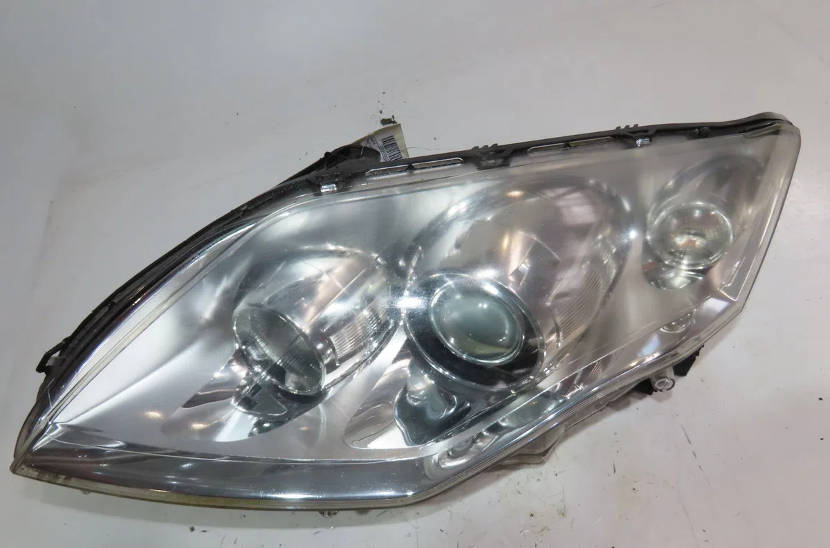 Phare gauche Renault LAGUNA III (BT0-1) 3.0 dci (bt03, bt13) (2008-2015) occasion
