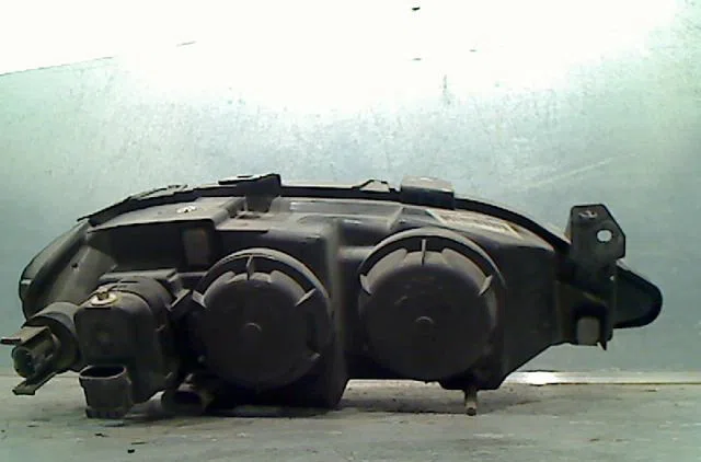 Phare gauche RENAULT MEGANE I Phase 1 11-1995--03-1999 occasion