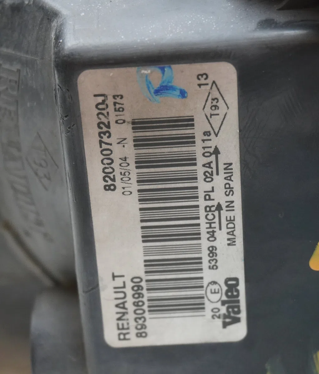 Phare gauche Renault MEGANE II (BM0-1_, CM0-1_) 1.6 16v (bm0c, cm0c) (2002-2008) occasion
