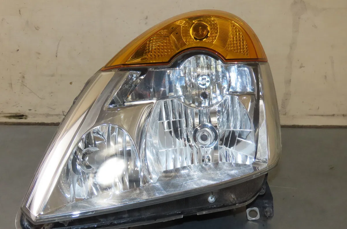 Phare gauche Renault MODUS - GRAND MODUS (F-JP0_) 1.5 dci (fp0d, jp0d) (2004) occasion