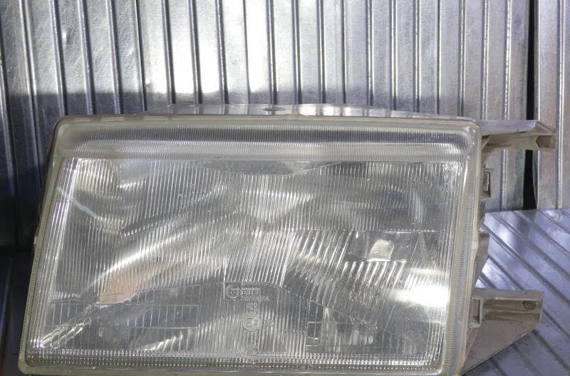 Phare gauche RENAULT R25 PHASE 1 occasion