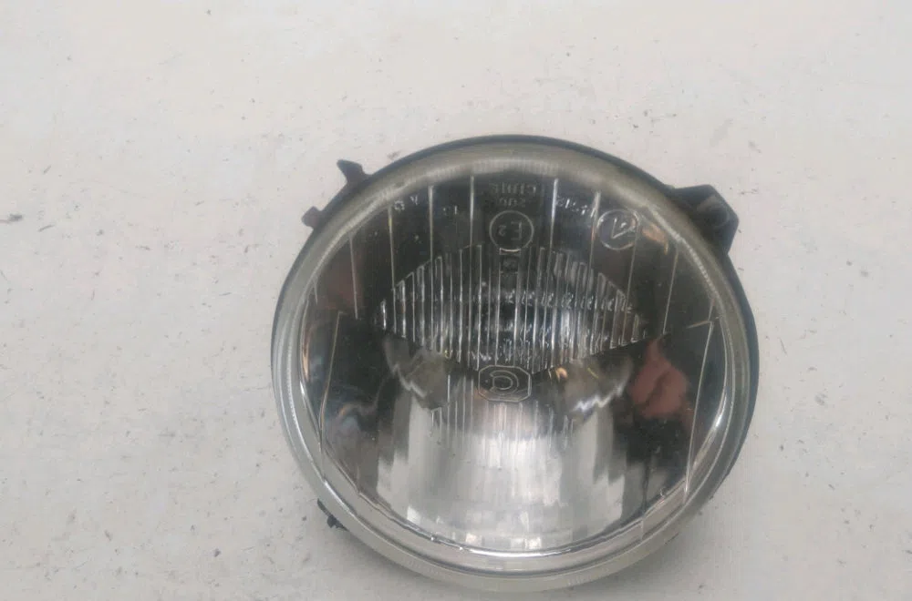 Phare gauche RENAULT R4 occasion