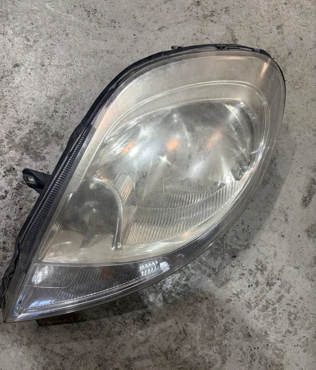 Phare gauche RENAULT TRAFIC 2 PHASE 2 occasion