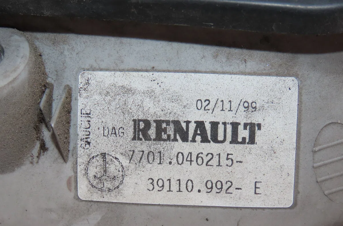 Phare gauche Renault TWINGO I (C06_) 1.2 (c066, c068) (1996-2007) 3 portes occasion