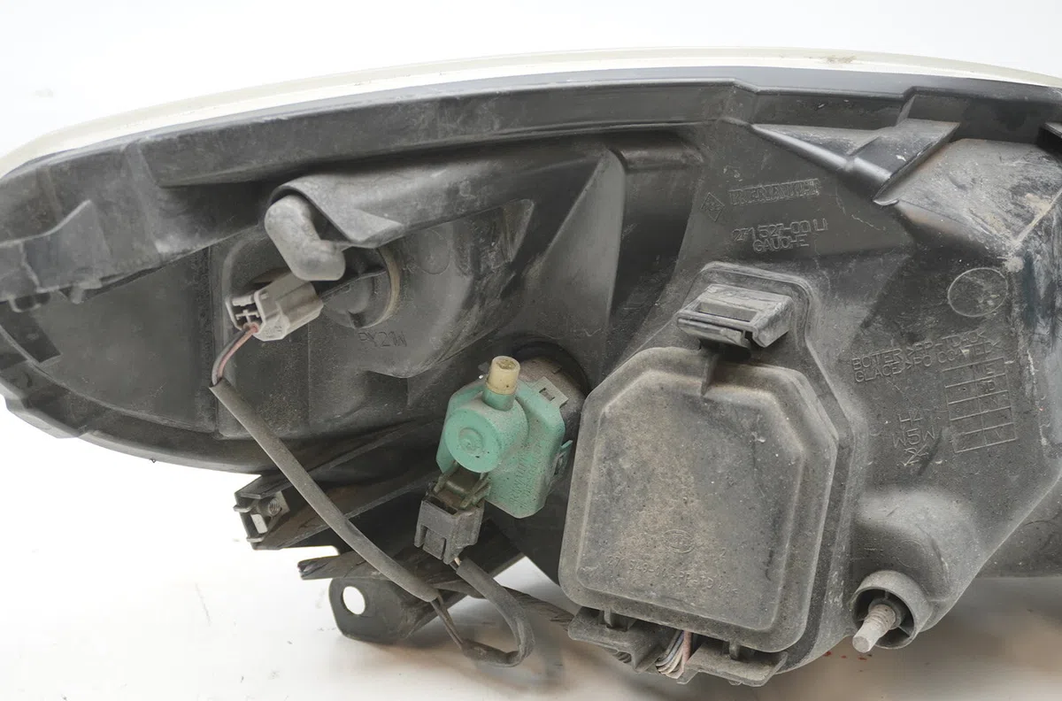 Phare gauche Renault TWINGO II (CN0_) 1.2 (cn0d) (2007-2014) 3 portes occasion