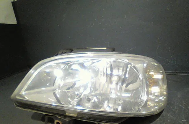 Phare gauche Seat CORDOBA (6K1, 6K2) 1.9 sdi (1996-1999) occasion