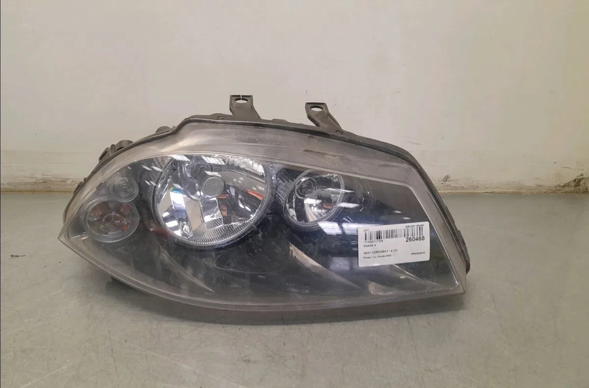 Phare gauche Seat CORDOBA (6L2) 1.9 tdi (2002-2009) occasion