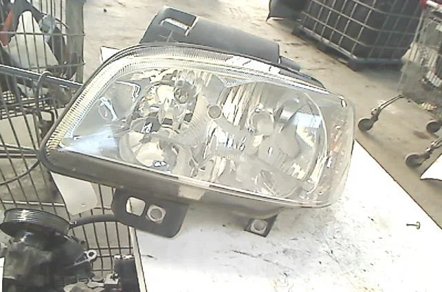 Phare gauche SEAT CORDOBA I 2002 occasion