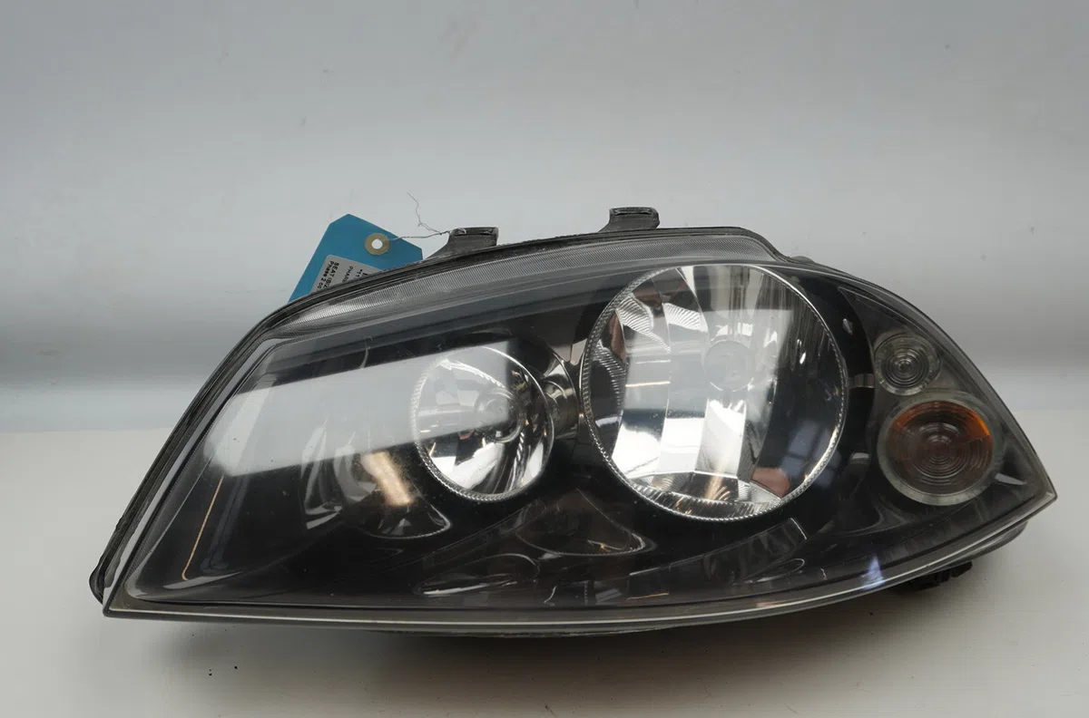 Phare gauche Seat IBIZA III (6L1) 1.2 12v (2006-2009) occasion