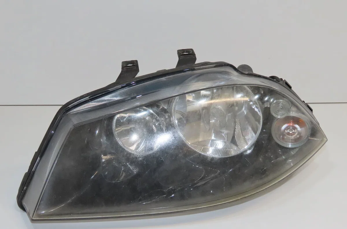 Phare gauche Seat IBIZA III (6L1) 1.4 16v (2002-2007) occasion