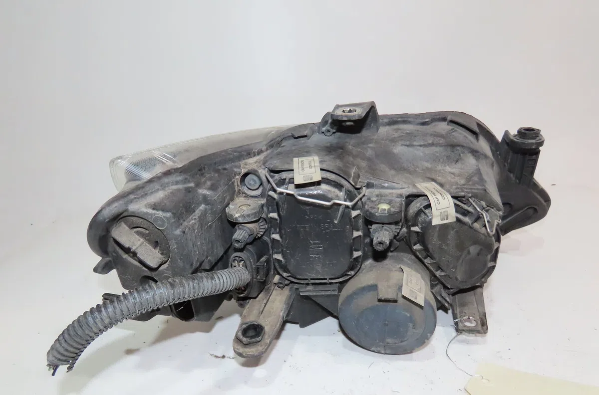 Phare gauche Seat IBIZA IV (6J5, 6P1) 1.6 tdi (2009-2015) occasion