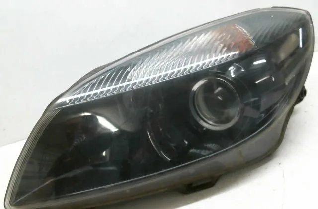 Phare gauche Skoda FABIA II (542) 1.2 tsi (2010-2014) occasion