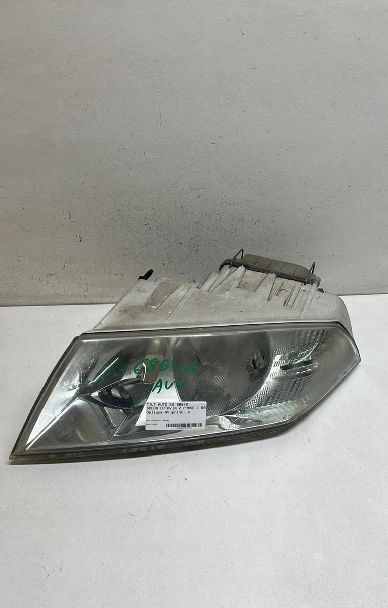 Phare gauche Skoda OCTAVIA II Combi (1Z5) 1.9 tdi (2004-2010) occasion