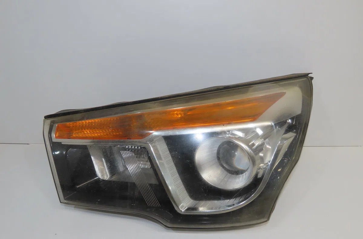 Phare gauche Ssangyong RODIUS II 2.0 xdi 4wd (2013) occasion