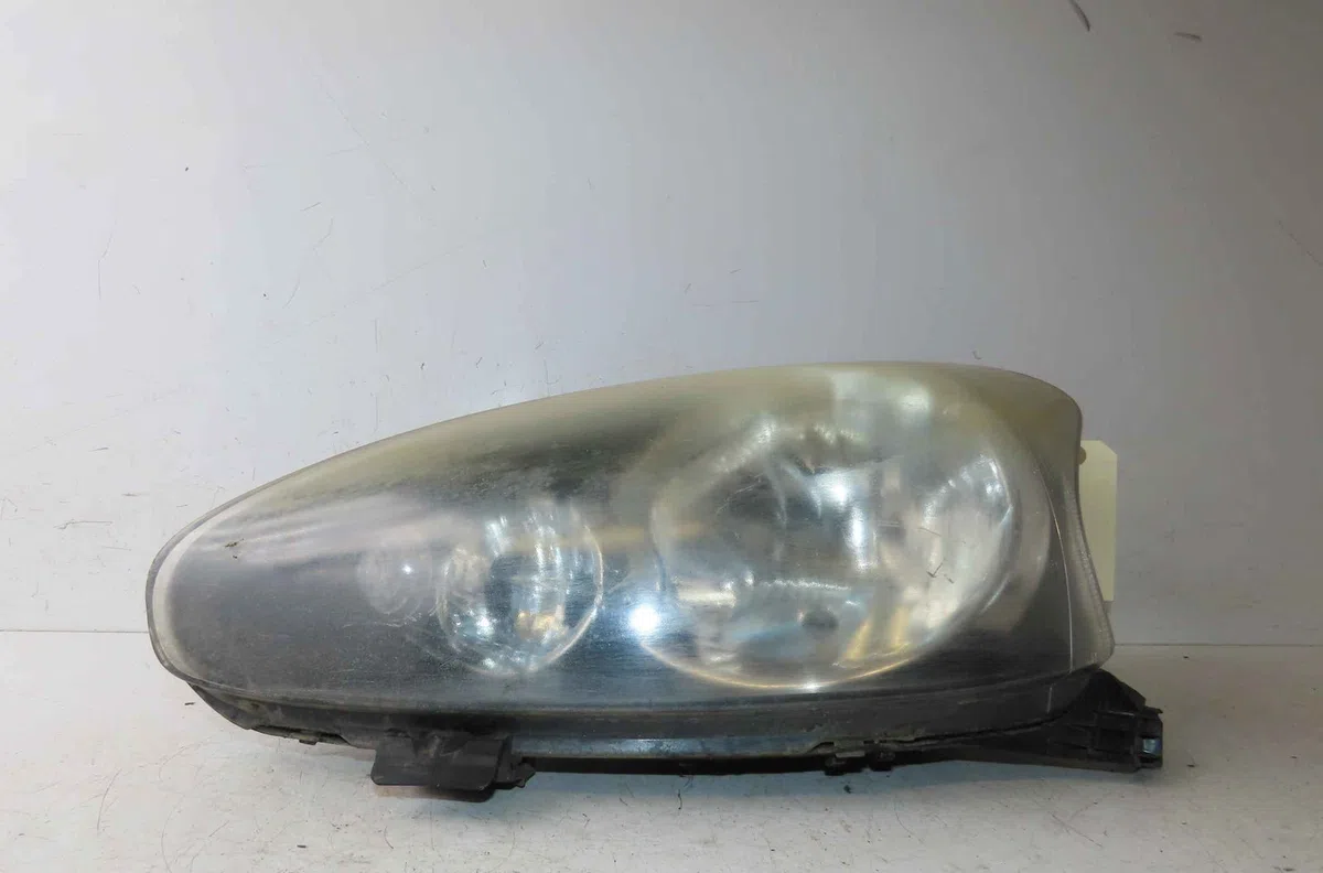 Phare gauche TOYOTA AYGO I occasion
