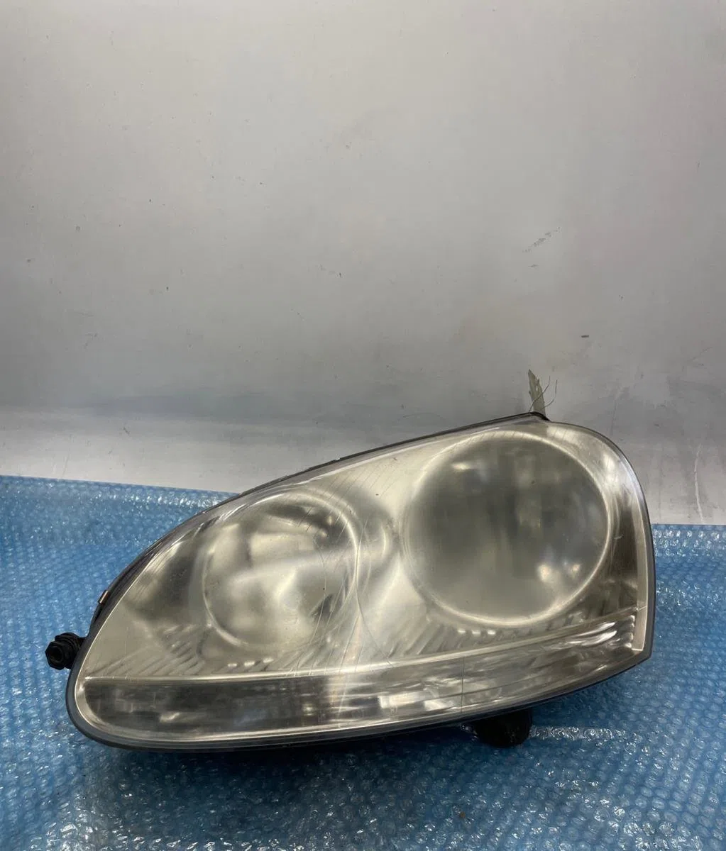 Phare gauche VOLKSWAGEN GOLF 5 occasion