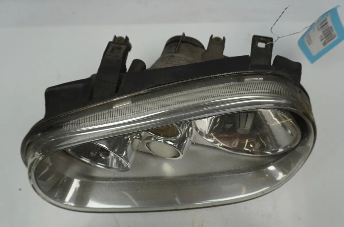 Phare gauche Volkswagen GOLF IV (1J1) 1.9 tdi (1997-2004) occasion