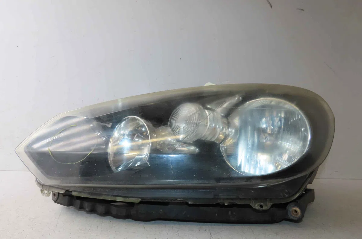 Phare gauche VOLKSWAGEN GOLF VI occasion