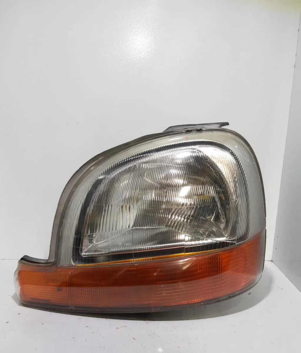 Phare gauche VOLKSWAGEN LUPO occasion