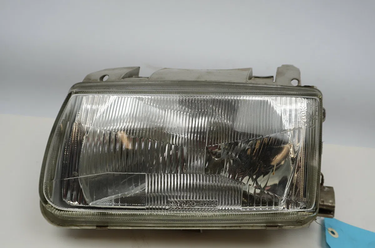 Phare gauche Volkswagen POLO (6N2) 1.4 (1999-2001) 5 portes occasion