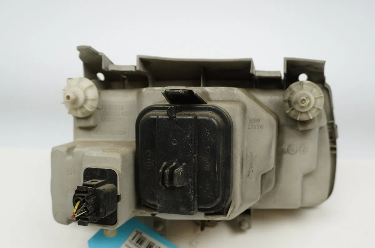 Phare gauche Volkswagen POLO (6N2) 1.4 (1999-2001) 5 portes occasion
