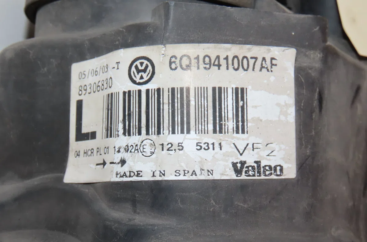 Phare gauche Volkswagen POLO (9N_, 9A_) 1.2 12v (2001-2007) 5 portes occasion