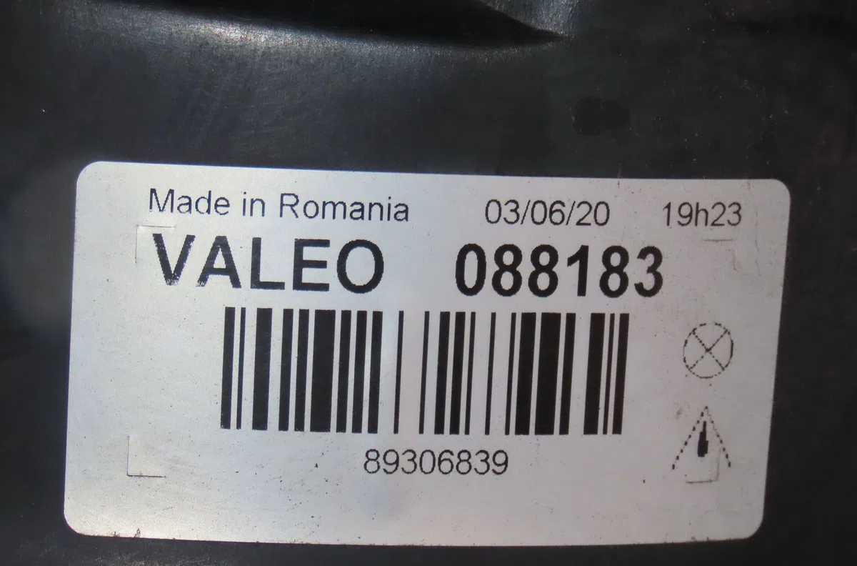 Phare gauche Volkswagen POLO (9N_, 9A_) 1.4 tdi (2001-2005) occasion