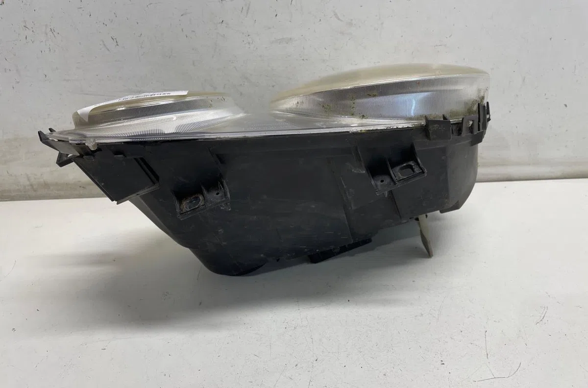 Phare gauche Volkswagen POLO (9N_, 9A_) 1.9 sdi (2001-2009) occasion
