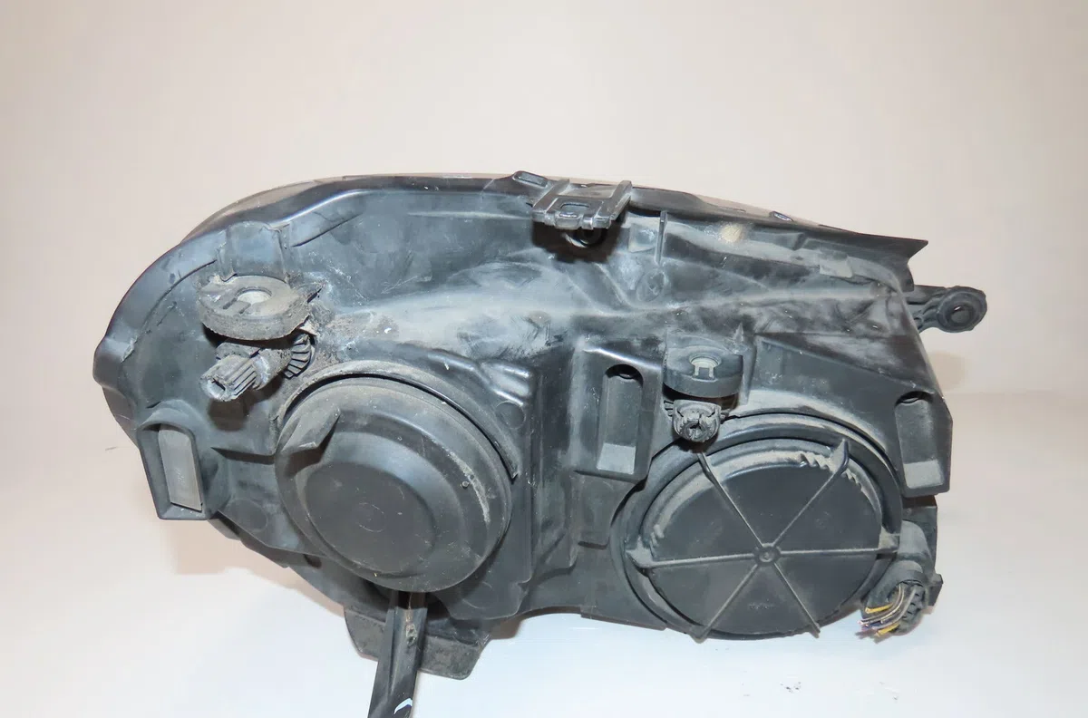 Phare gauche Volkswagen POLO (9N_, 9A_) 1.9 tdi (2001-2009) 5 portes occasion