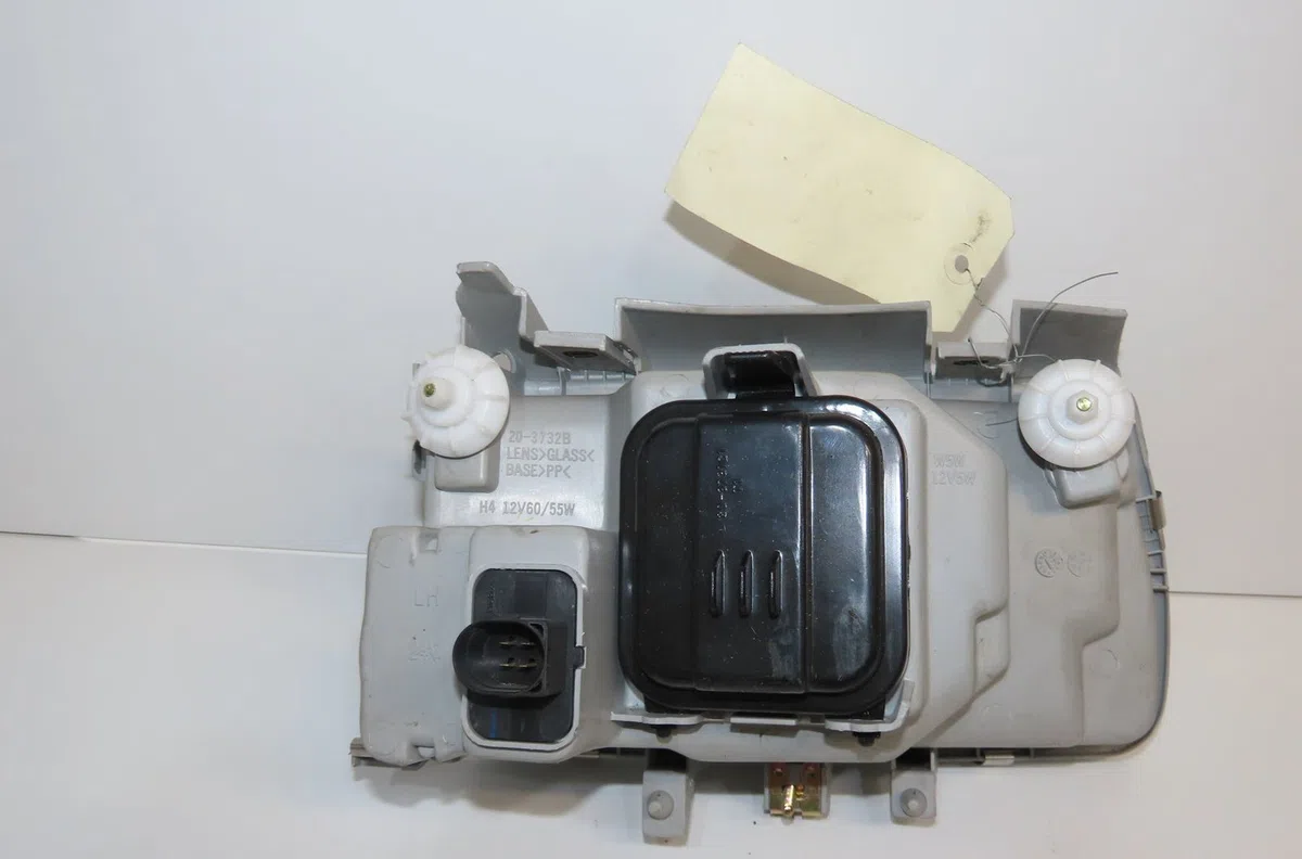 Phare gauche Volkswagen POLO III (6N1) 75 1.6 (1994-1999) occasion
