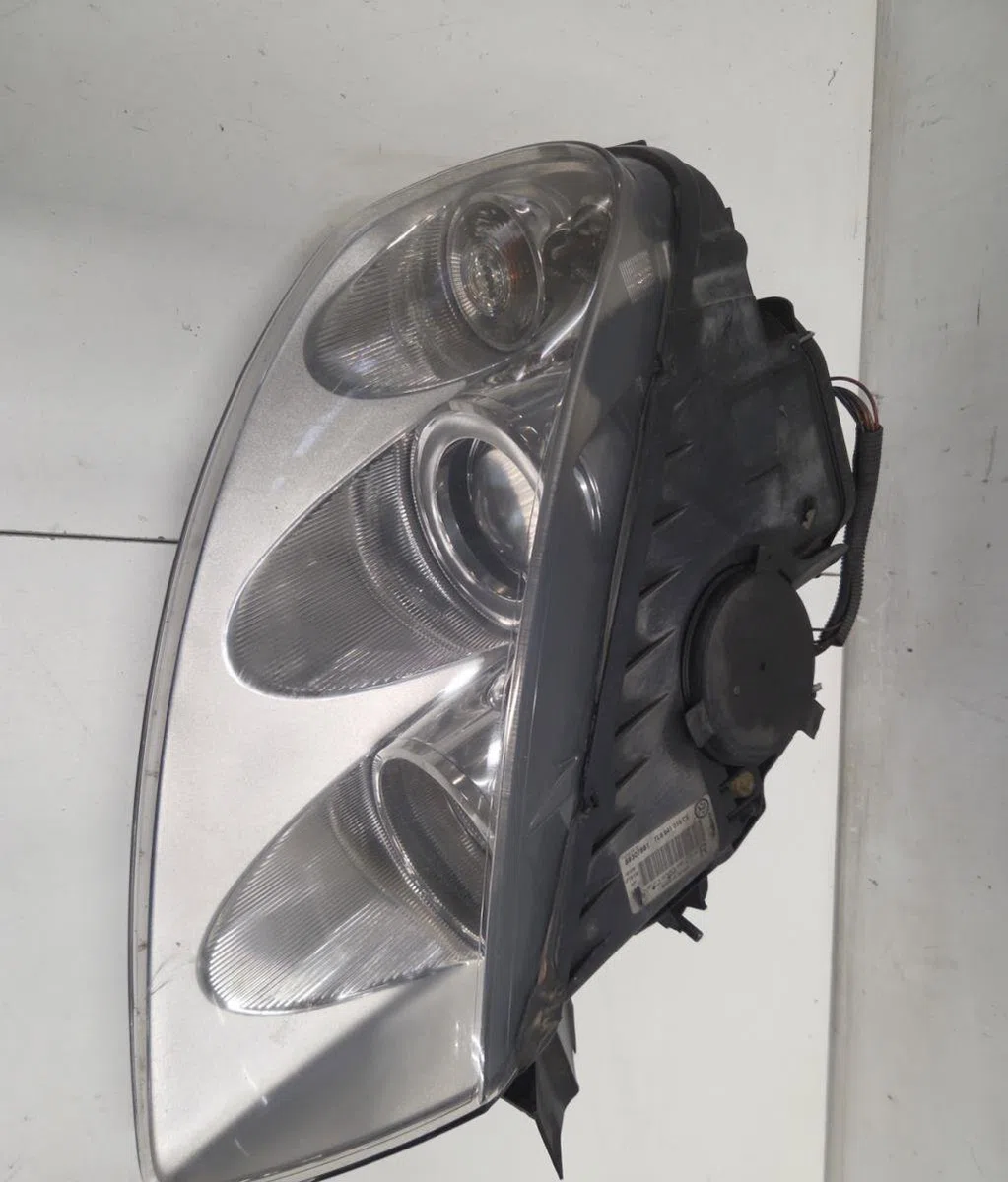 Phare gauche VOLKSWAGEN TOUAREG 1 PHASE 1 occasion