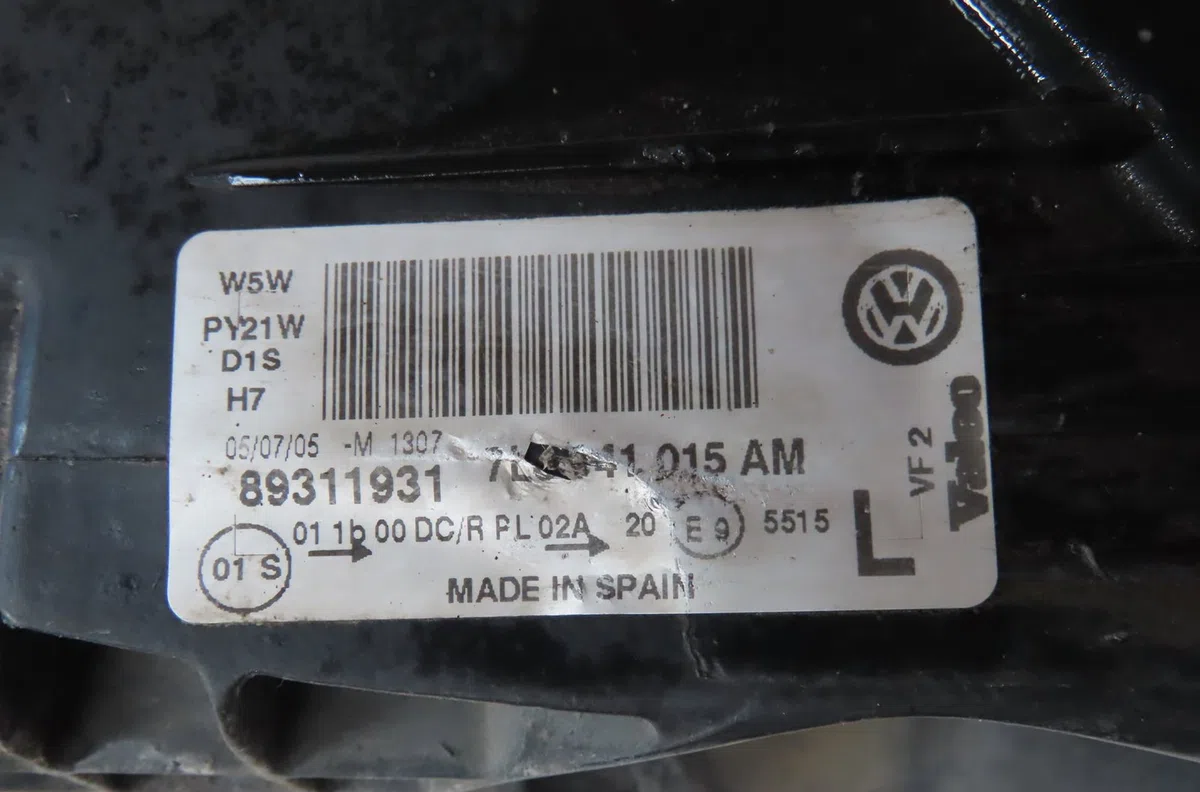 Phare gauche Volkswagen TOUAREG (7LA, 7L6, 7L7) 3.0 v6 tdi (2004-2010) occasion