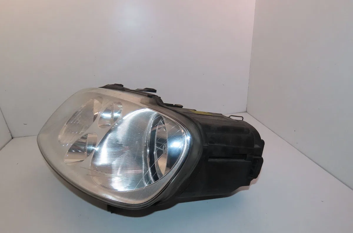 Phare gauche Volkswagen TOURAN (1T1, 1T2) 1.6 fsi (2003-2007) occasion