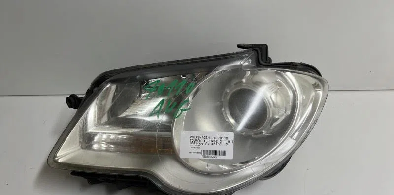 Phare gauche Volkswagen TOURAN (1T1, 1T2) 1.9 tdi (2003-2004) 5 portes occasion
