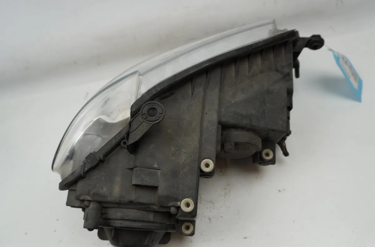 Phare gauche Volkswagen TOURAN (1T1, 1T2) 2.0 tdi 16v (2003-2010) 5 portes occasion