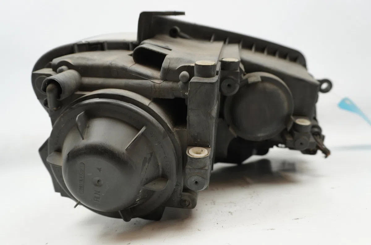 Phare gauche Volkswagen TOURAN (1T1, 1T2) 2.0 tdi 16v (2003-2010) 5 portes occasion