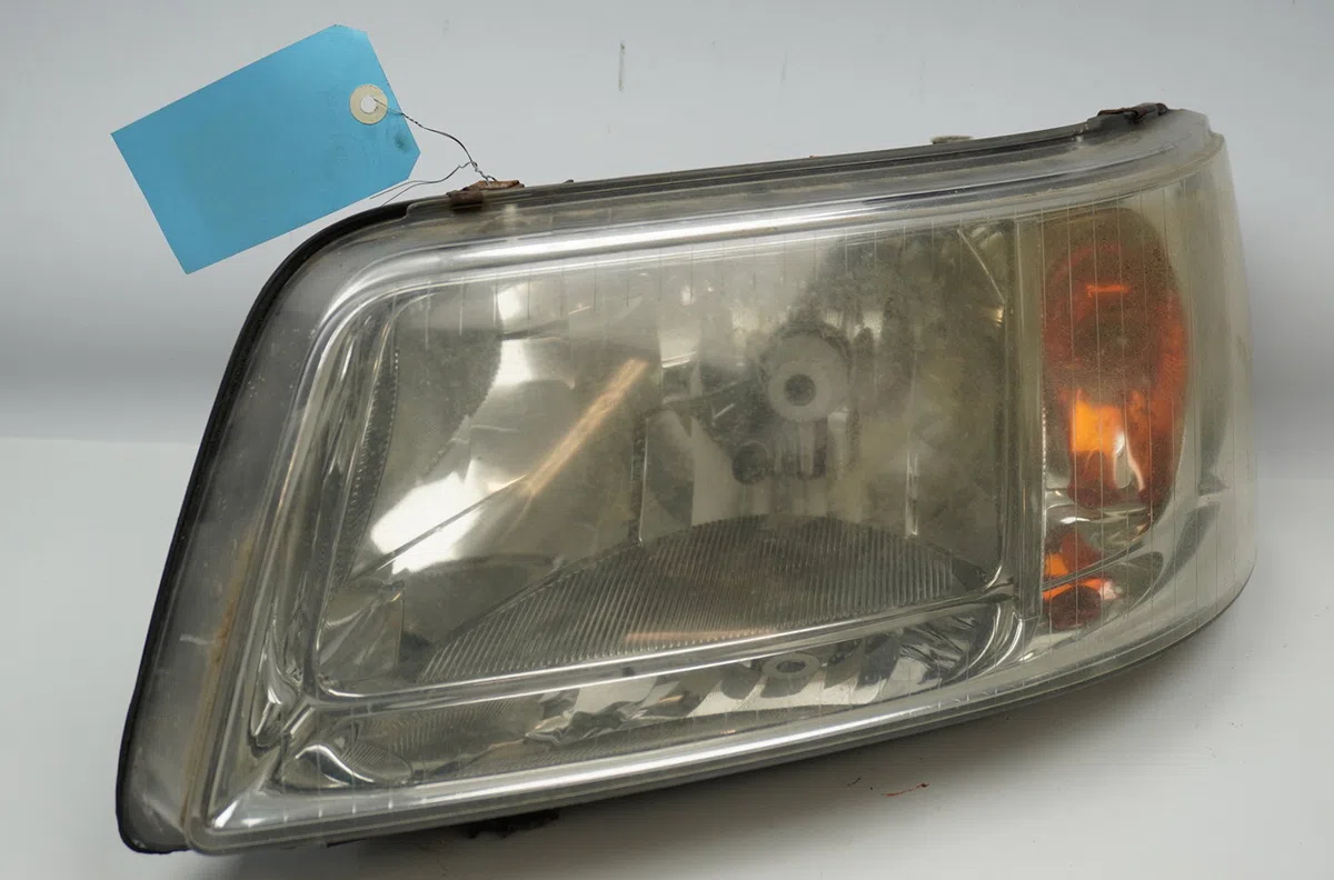 Phare gauche VOLKSWAGEN TRANSPORTER V  2.5 TDI 130ch occasion