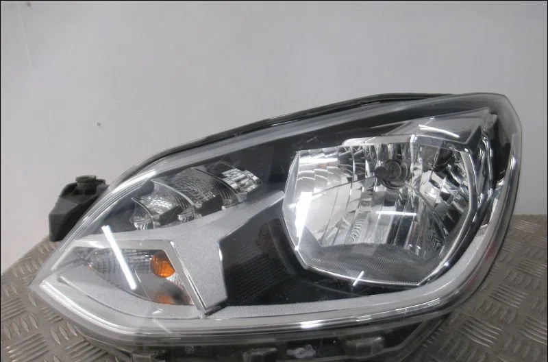Phare gauche Volkswagen UP! (121, 122, BL1, BL2, BL3, 123) 1.0 (2011-2020) 5 portes occasion