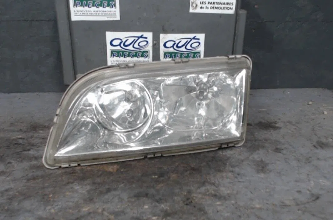 Phare gauche VOLVO V 40 1 V 40 1 PHASE 2 BREAK occasion