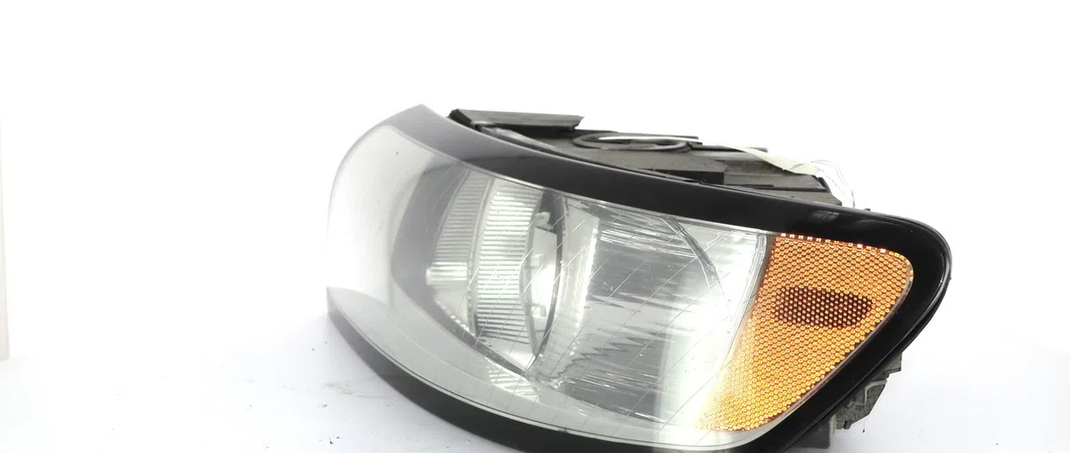 Phare gauche Volvo V50 (545) 1.6 d (2005-2011) occasion