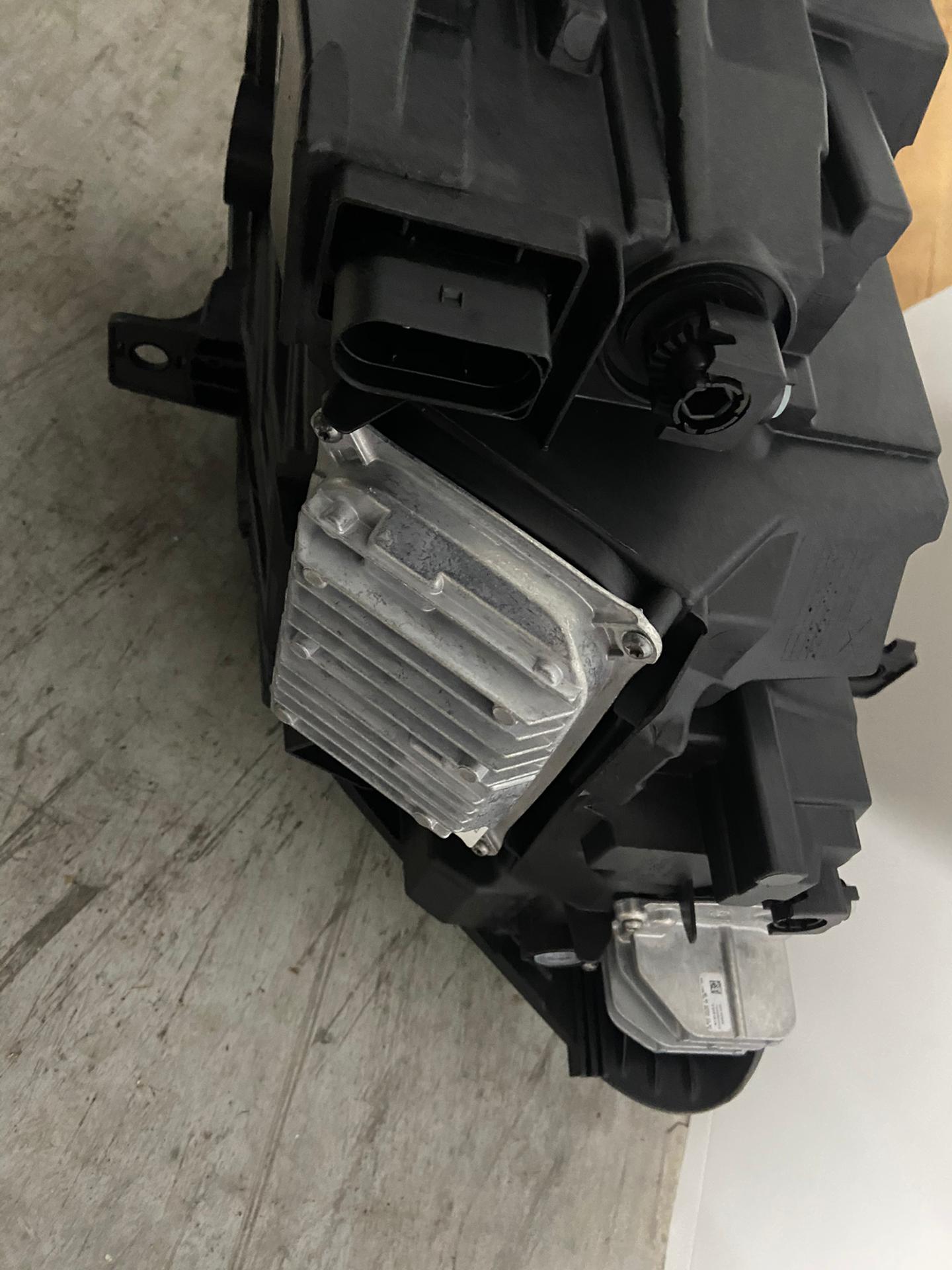 Phares Full LED Mercedes Sprinter (paire) — photo 5