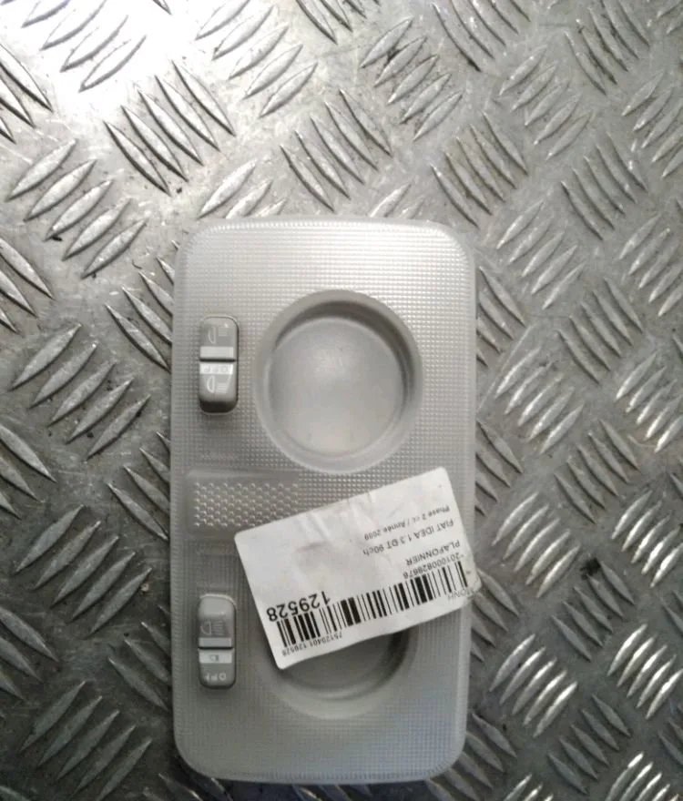 Plafonnier Fiat IDEA (350_) 1.3 d multijet (2004) occasion