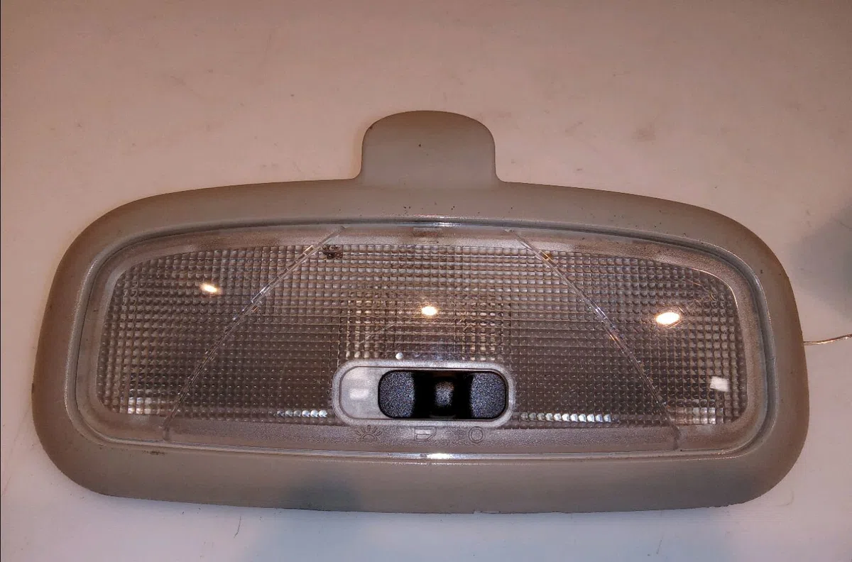 Plafonnier Ford FOCUS I Clipper (DNW) 1.8 turbo di - tddi (1999-2004) occasion