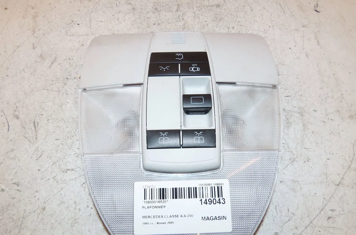 Plafonnier Mercedes-benz CLASSE A (W169) A 200 cdi (169.008, 169.308) (2004-2012) 5 portes occasion