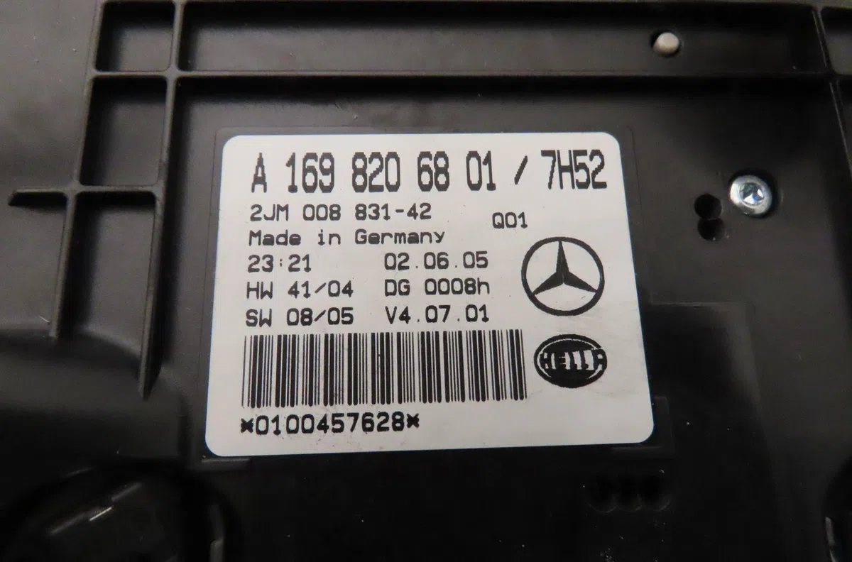 Plafonnier Mercedes-benz CLASSE A (W169) A 200 cdi (169.008, 169.308) (2004-2012) 5 portes occasion