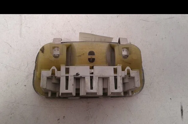 Plafonnier Peugeot 307 Break (3E) 2.0 hdi 110 (2002-2009) 5 portes occasion