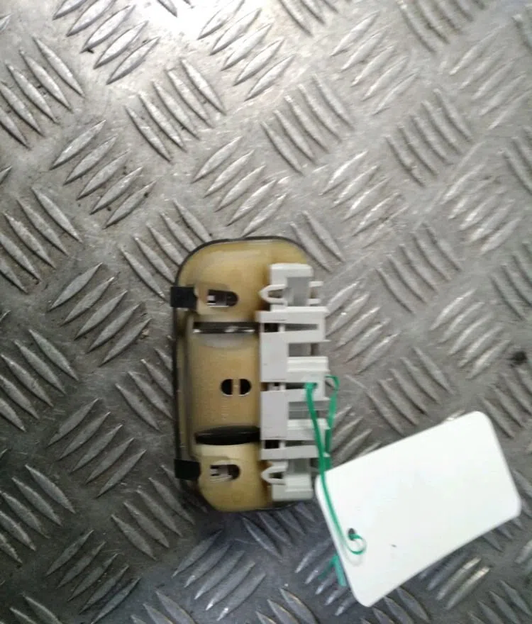Plafonnier Peugeot 407 Coupé (6C_) 2.7 hdi (2005) occasion