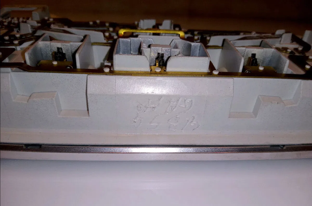 Plafonnier Renault LAGUNA III (BT0-1) 2.0 dci (bt01, bt08, bt09, bt0e, bt0k, bt12, bt1c, bt1d,... (2007-2015) 5 portes o