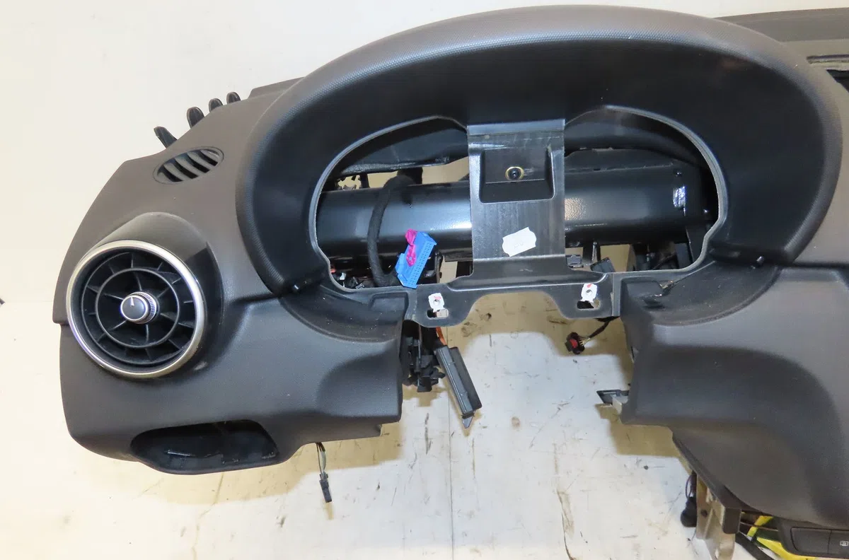 Planche de bord Audi A1 Sportback (8XA, 8XF) 1.4 tfsi (2011-2015) occasion